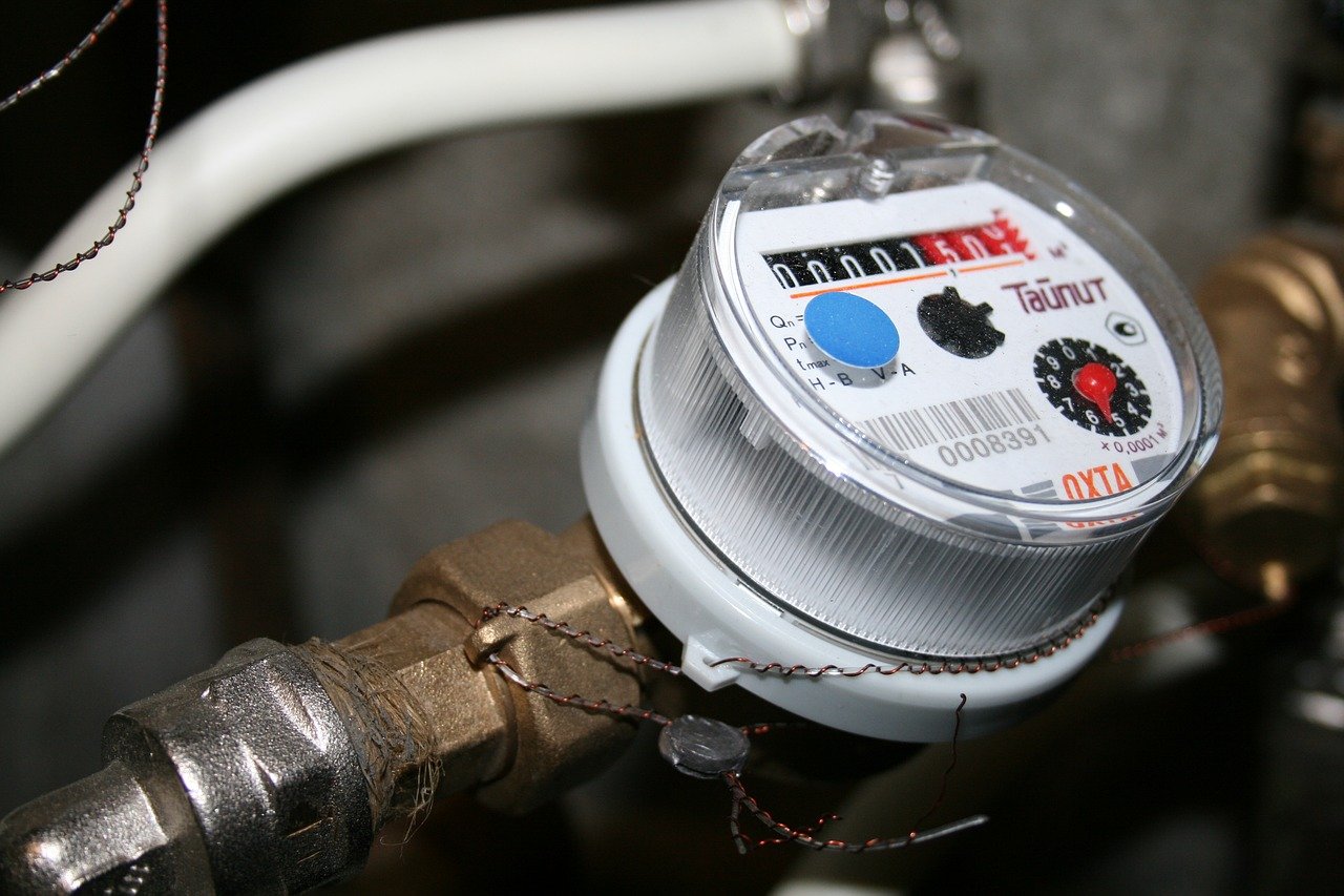 Why should the municipality have smart water meters?  